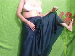 Indian bhabhi and devar have a steamy hook-up in the kitchen