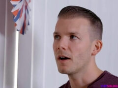 Минет, Семяизвержение, Глубокая глотка, Вчетвером, Секс без цензуры, Натуральные сиськи, Рыжие, Наездница