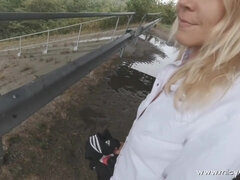 Leie, Arsch, Blondine, Hardcore, Milf, Im freien, Pov, Öffentlich