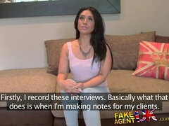 Amateur, Británico, Garganta profunda, Estilo perrito, Corridas faciales, Hd, Oficina, Tetas