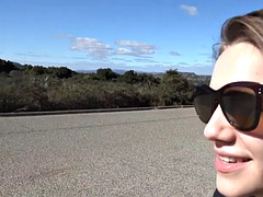 Amateur, Derrière les coulisses, Sucer une bite, Éjaculation interne, Petite amie, Pov, Public