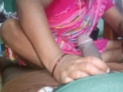 18 jaar, Tante, Pijpbeurt, Vingeren, Handbeurt, Huisgemaakt, Man, Indisch