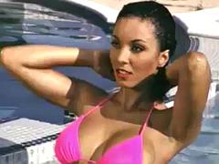 Tetas grandes, Mamada, Morena, Corridas, Sexo duro, Tetas