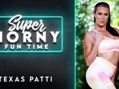 Schattig, Anaal, Bruinharig, Vingeren, Gapende, Moeder die ik wil neuken, Kousen, Speelgoed