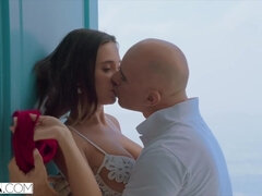 Beauté, Gros seins, Petit ami, Brunette brune, Chatte, Chevaucher, Suçant, Adolescente