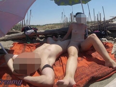 Geschnappt, Cfnm, Spermaladung, Flashen, Handjob, Masturbation, Milf, Öffentlich