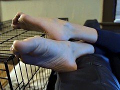Bri's Midnight Foot Flexing