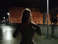 Anal, Verga grande, Tacones, Tetas naturales, Coño, Tatuaje, Hilo dental, Tetas