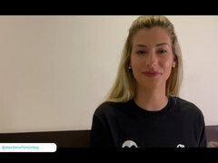 お尻, ブロンド, 口内発射, イマラチオ, Hd, イタリア人, 叫ぶ, ゴックンする