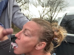 Amateur, Sucer une bite, Éjaculer dans la bouche, Pisser, Pov, Public, Professeur, Nénés