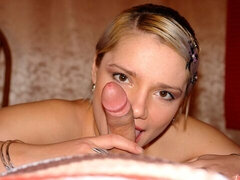 Grosser schwanz, Blondine, Blasen, Pov, Muschi, Rasiert, Jungendliche (18+), Titten