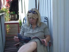 Blond, Pijpbeurt, Rondborstig, Hondjeshouding, Handbeurt, Moeder, Buiten, Realiteit
