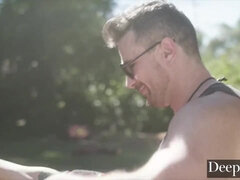 Grote lul, Pijpbeurt, Bruinharig, Stel, Lul, Buiten, Kut duiken, Geschoren