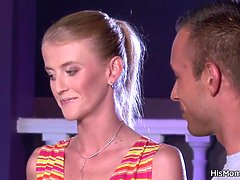 Belleza, Rubia, Tetona, Peludo, Madres para coger, Mamá, Madrastra, Adolescente