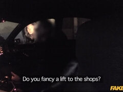 Amateur, Lamer culo, Mamada, Coche, Corridas faciales, Al aire libre, Pov, Uniforme