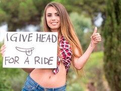 Cul, Sucer une bite, Brunette brune, En levrette, De plein air, Pov, Claque, Nénés