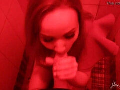 18 jaar, Grote kont, Grote lul, Sperma, Lul, Openbaar, Tiener, Toilet