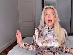Grote mammen, Badpak, Blond, Beroemdheid, Fetisj, Ondergoed, Nylonstof, Tieten likken