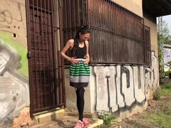 Leie, Braunhaarige, Frau, Fingern, Im freien, Öffentlich, Muschi, Rasiert