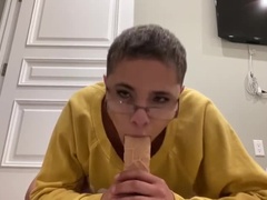 Anal, Cul, Gros cul, Gros seins, Masturbation, Public, Solo, Jouets