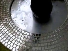 Hot Babe fucks her pussy and squirts