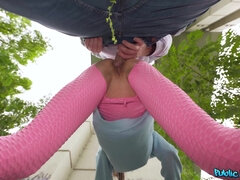 Kristina Grace gets fucked by Martin Gun standing