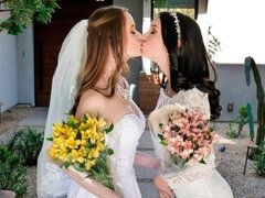 Mamada, Compilación, Estilo perrito, Grupo, Pajear, Madres para coger, Orgía, Tatuaje