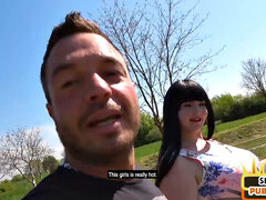 Enthousiasteling, Mooie dikke vrouwen, Grote kont, Brillen, Buiten, Doordringend, Openbaar, Realiteit