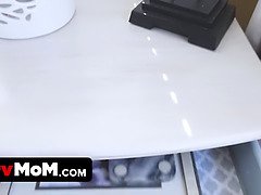 Gros cul, Gros seins, Blonde, Hard, Mère que j'aimerais baiser, Pov, Enceinte, Chatte