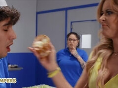 Lil Humpers - Linzee Ryder Sees That Ricky Spanish Is Too Full Of Cum To Do His Job & Helps Him