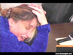 ぽっちゃり, ぽちゃ, エロ熟女, イく瞬間, デブ, 手コキする, 淫乱熟女, 三人