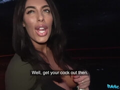 Leie, Grosse titten, Betrug, Besamung, Masturbation, Im freien, Öffentlich, Spanner