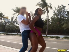 Anal, Lécher le cul, Plage, Noire, Sucer une bite, Hard, Seins naturels, De plein air