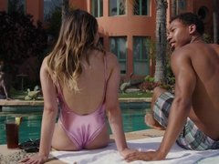 Negro, Rubia, Morena, Corridas, Atragantadas, Sexo duro, Al aire libre, Piscina