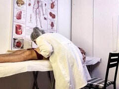 Verga grande, Corrida, Médico, Pajear, Pequeña, Coño, Medias largas, Uniforme