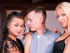 素人, アナル, デカパイ, バック, 女 人男 人, ヒール, ティーン, オッパイの