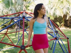 Анальный секс, Минет, Брюнетки, На природе