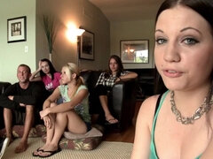 着衣女と全裸男, イく瞬間, チン, グループ, ハードコア, パーティ, 赤毛, ティーン