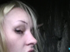 Leie, Blondine, Blasen, Hotel, Im freien, Pov, Öffentlich