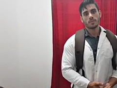 Арабское, Азиатки, Геи, Мускулы, Сиськи