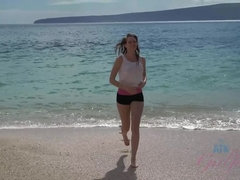 Rubia, Penetracion con dedos, Desnudo, Orgasmo, Al aire libre, Pov, Público, Coño