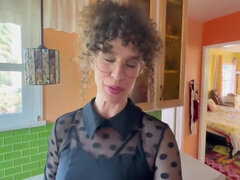 Amateur, Cul, Grosse bite, Sucer une bite, Mère que j'aimerais baiser, Mamelons, Pov, Belle mère