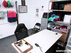 Blond, Rondborstig, Gevangen, Dik, Masturbatie, Moeder, Stiefmoeder, Zuigen