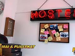 Asiatisch, Grosse titten, Braunhaarige, Fingern, Hd, Lesbisch, Lecken, Muschi