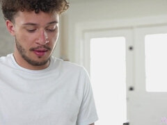 Blonde, Sucer une bite, Tir de sperme, Fétiche, Doigter, Maman, Chatte, Nénés