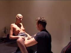 Anal, Rubia, Alemán, Italiano, Madres para coger, Oficina, Orgía, Trio