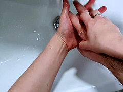 Amateur, Adolescente