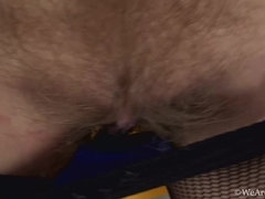 Rubia, Peludo, Cocina, Lencería, Desnudo, Pezones inflados, Medias largas