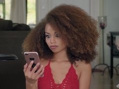 デカパイ, 黒人, 巨乳な, 黒人, レズビアン, なめる, 小柄, ティーン