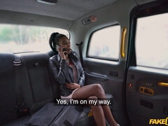 Stellung 69, Leie, Blasen, Auto, Kehlenfick, Aufs gesicht abspritzen, Würgen, Hardcore